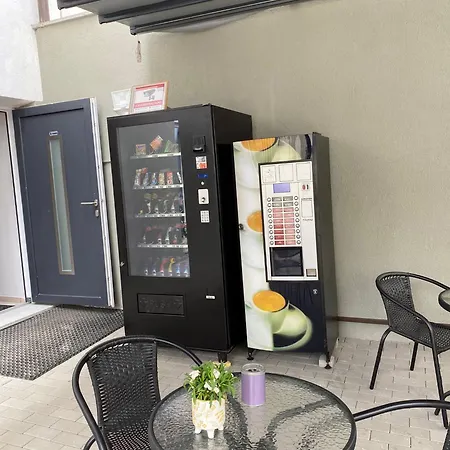 Vandrarhem - 24h Self-check-in Linz