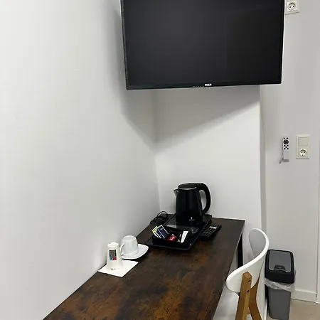 Hostel - 24h Self-check-in Linz